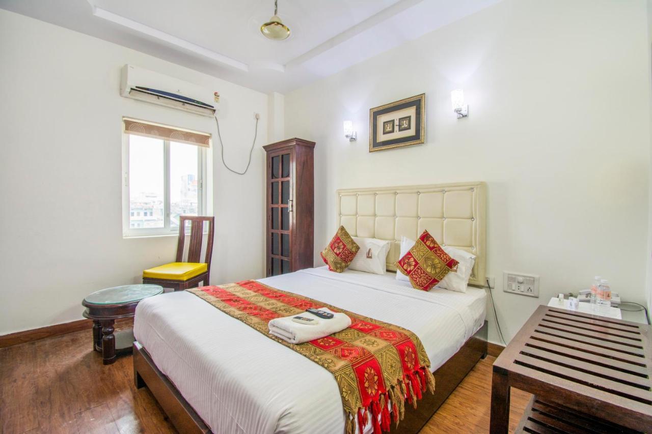 Hotel Executive Inn Vijayawāda Esterno foto